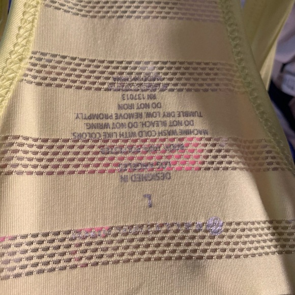 Bally yellow tank top - Picture 6 of 6